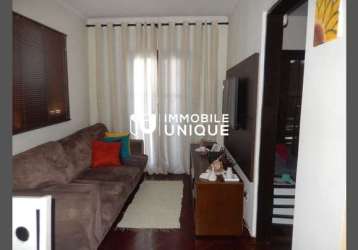 Casa à venda com 136m², 3 quartos e 4 vagas, com sacada - vila linda - santo andré/sp