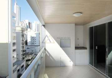 Apartamento no ed. moradas da praia com 2 quartos no centro de balneário camboriú/sc