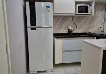 Apartamento com 03 dormitórios