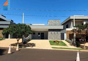 Encantadora casa 3 suítes, piscina, villa romana ii, frente a praça