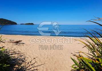 Casa para venda em ubatuba, praia do prumirim, 2 dormitórios, 2 banheiros, 9 vagas