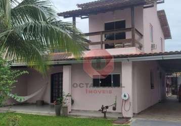 Casa com 5 quartos à venda, 220 m² por r$ 530.000 - jardim atlântico oeste (itaipuaçu) - maricá/rj