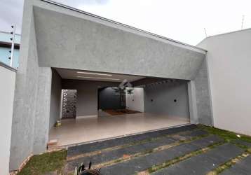 Casa com 2 quartos à venda na das pereiras, 830, jardim paraíso, sinop por r$ 890.000