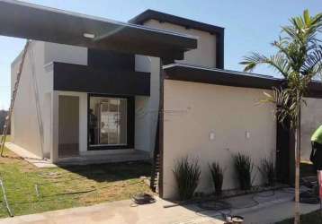 Casa com 2 quartos à venda na rua 3, 108, jardim copacabana, sinop por r$ 450.000