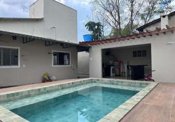 Casa com 4 quartos à venda na coronel joão norberto de barros, 72, centro norte, várzea grande por r$ 650.000