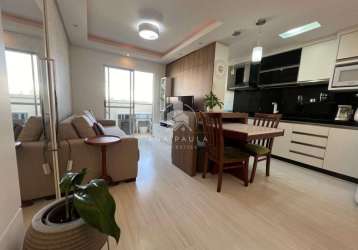 Apartamento 2 dormitórios com sacada, 55m²