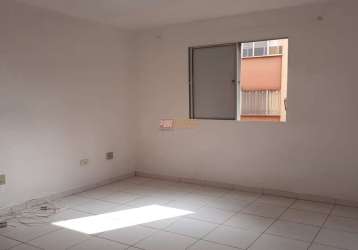 Apartamento com 1 quarto à venda na estrada samuel aizemberg, alves dias, são bernardo do campo, 42 m2 por r$ 220.000