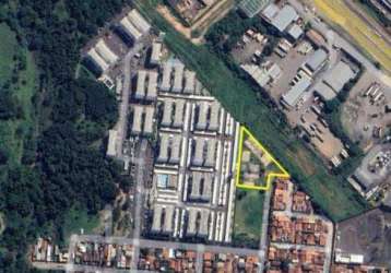 Lote comercial de 3.914,62 m² disponível para venda