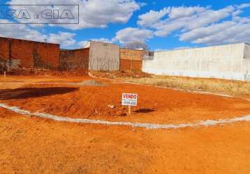 Ótimos lotes com 130m² no pousada da esperança