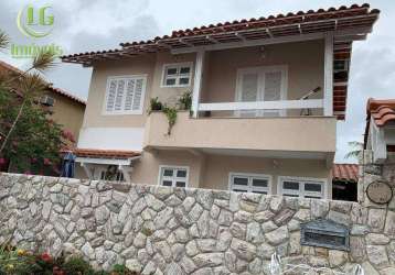 Casa com 3 quartos à venda, 140 m² por r$ 860.000 - itaipu - niterói/rj