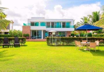 Pé na areia - casa frente mar a venda em guarajuba - litoral norte da bahia. condomínio.