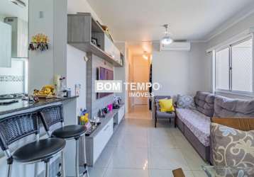 Apartamento 3 dormitórios,1 suíte, semimobiliado.