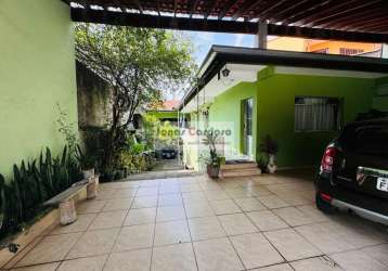 Casa à venda bem ampla em mogi das cruzes-sp, jardim universo: 3 quartos sendo 1 suíte, 2 salas, 5 vagas, 231m². por r$: 1.100.000