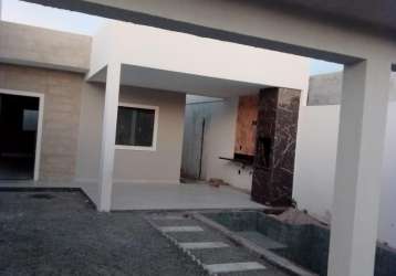 Arembepe  belíssima casa com piscina