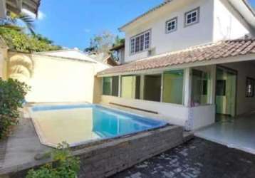 Casa em condomínio fechado com 4 quartos à venda na rua lagoa bonita, vargem grande, rio de janeiro por r$ 720.000