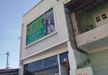 Excelente oportunidade: ponto comercial para locação em feira de santana-ba, ponto central, 4 salas, 2 banheiros, 120m².