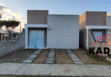 Casa em condomínio fechado com 2 quartos à venda no papagaio, feira de santana , 150 m2 por r$ 230.000