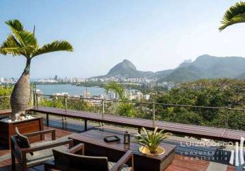 Deslumbrante casa com a melhor vista do rio!