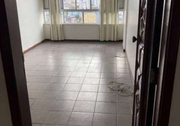 3 quartos - 1 suíte - 118 m² - quarto de serviço - 1 vaga de garagem