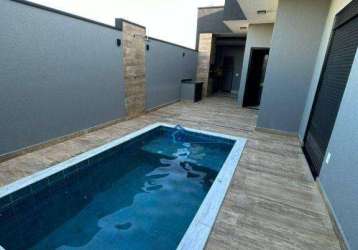 Casa térrea assobradada a venda com escritorio e piscina na cidade de indaiatuba