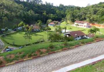 Magnifico espaço de campo com infraestrutura de hotel fazenda