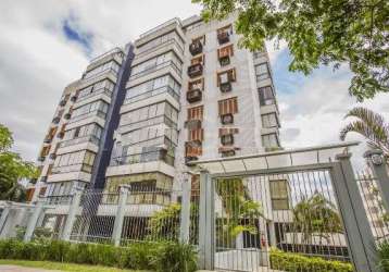 Excelente apartamento que conta com 2 dormitórios um com suíte master, sala estar/jantar, cozinha americana, sacada com churrasqueira, vaga dupla coberta escriturada.&lt;br&gt;&lt;br&gt;edifício resid