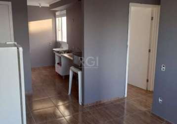 Apartamento 2 dormitórios, 1 vaga, bairro hípica.    &lt;br&gt; &lt;br&gt;belíssimo apartamento localizado na hípica,  dispõem de dois dormitórios, um banheiro, uma cozinha, área de serviço, sala de e