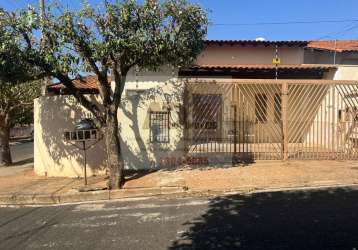 Casa para venda em são josé do rio preto, jardim das oliveiras, 4 dormitórios, 3 banheiros, 2 vagas