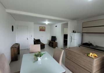 Exelente apartamento 700 mts. da praia