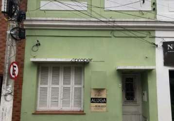 Casa 3 dormitórios para venda e aluguel no centro em pelotas/rs