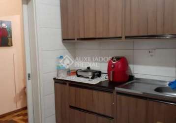 Apartamento com 3 quartos à venda na rua silva só, 72, santa cecília, porto alegre, 89 m2 por r$ 380.000