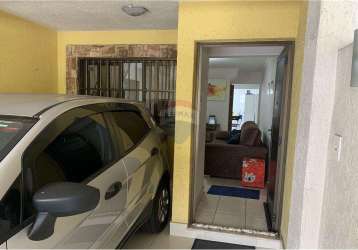 Sobrado com 2 suítes à venda, 187m² por r$ 469.000