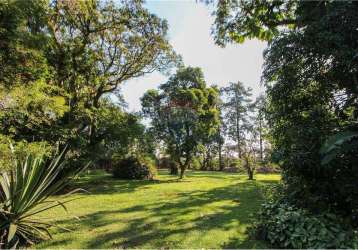 Centro de araçoiaba da serra com 4.000 m2 de terreno ideal para o construção de um village