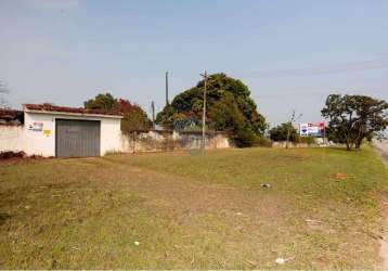 Chácara com 3 casas, terreno 1 alqueire em araçoiaba da serra