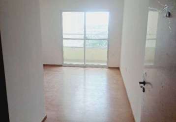 Apartamento com 1 dormitório para alugar, 49 m² por r$ 1.760,00/mês - castelo branco - salvador/ba