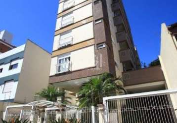 Vendo no bairro menino deus, apartamento de 156,00 m2 privativos, com terraço, boa iluminação natural,vista definida, living 2ambientes,  churrasqueira, 03 dormitórios, 1 suite cozinhza montada,área d