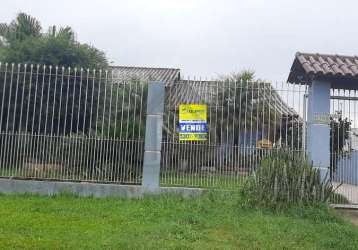 Linda casa na estrada chapéu do sol com 3 dormitórios, sala, cozinha, banheiro, garagem para 3 carros cobertas. com belo pátio na frente e nos fundos com mais uma casa semi acabada com 2 dormitórios. 