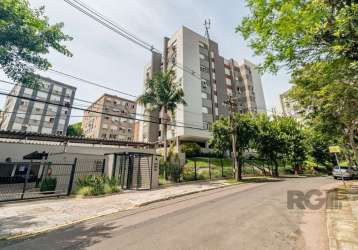 Apartamento no bairro vila ipiranga, com 68 m² de área útil. imóvel com 02 dormitórios,  sala de estar/jantar, sacada fechada, cozinha, 02 banheiros, área de serviço e pisos em laminado. imóvel com po