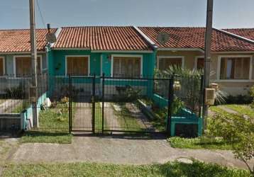 Casa com 2 quartos, churrasqueira, no bairro hípica, porto alegre/rs   &lt;br&gt;&lt;br&gt;localizada em um bairro tranquilo e arborizado, esta encantadora casa oferece um ambiente acolhedor e confort