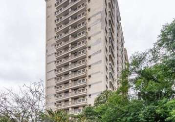 Vende-se apartamento mobiliado, 2 dormitórios com 1 suíte, living  em 2 ambientes com sacada, com churrasqueira, cozinha americana, banheiro social, área de serviço independente, 2 vagas de garagem. c