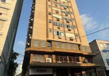 Apartamento de 1 dormitório  à venda no centro histórico de porto alegre.&lt;br&gt;endereço: coronel genuino 206.&lt;br&gt;andar alto, apartamento amplo e arejado, aquecimento de água a gás, churrasqu