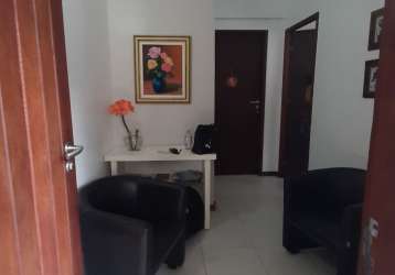 Sala comercial com 28m na pituba