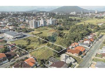 Ótimo terreno para investimento com 6.045 m²