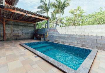 Casa à venda em indaial com piscina no bairro estrada das areias