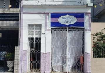 Casa na rua santa luzia