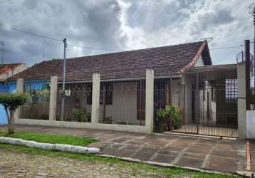 Casa a venda no bairro tarumã em viamão. &lt;br&gt;&lt;br&gt;casa de dois dormitórios, sala de estar, sala de jantar, cozinha, banheiro, lavabo, garagem, lavanderia e pátio nos fundos.