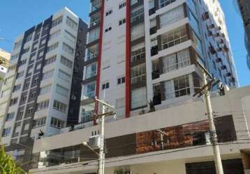 Apto totalmente mobiliado com moveis planejados e decorado , inclusive com todos eletrodomésticos , 2 ar cond. sendo; 01 dormitório , cozinha  americana integrada ao living . sala de estar ,banho soci