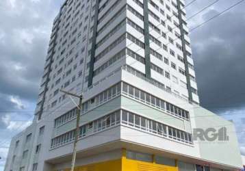 Amplo apartamento novo de 03 dormitórios, sendo 01 suíte 130m², com sacada integrada, sala de estar/jantar, cozinha, área de serviço, banheiro social, lavabo e 01 vaga de garagem. conta com uma locali