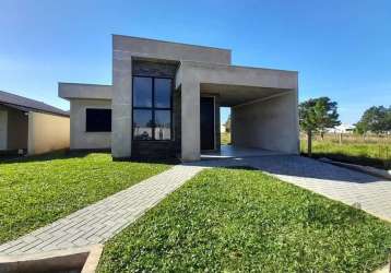 Casa nova na praia  paraiso . casa com 2 quartos sendo uma suite , banheiro social , esquadrias em aluminio , abrigo para carro , porcelanato , laje de cobertura com platibanda , telhado embutido , ce