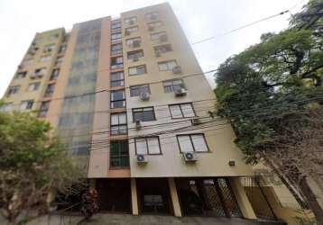 Maffer imoveis vendas e locações oferece: &lt;br&gt;&lt;br&gt;locação de apartamento de 02 quartos na sofia veloso - cidade baixa, apartamento de 65,00m², lateral, modulados no quarto e cozinha, lavab